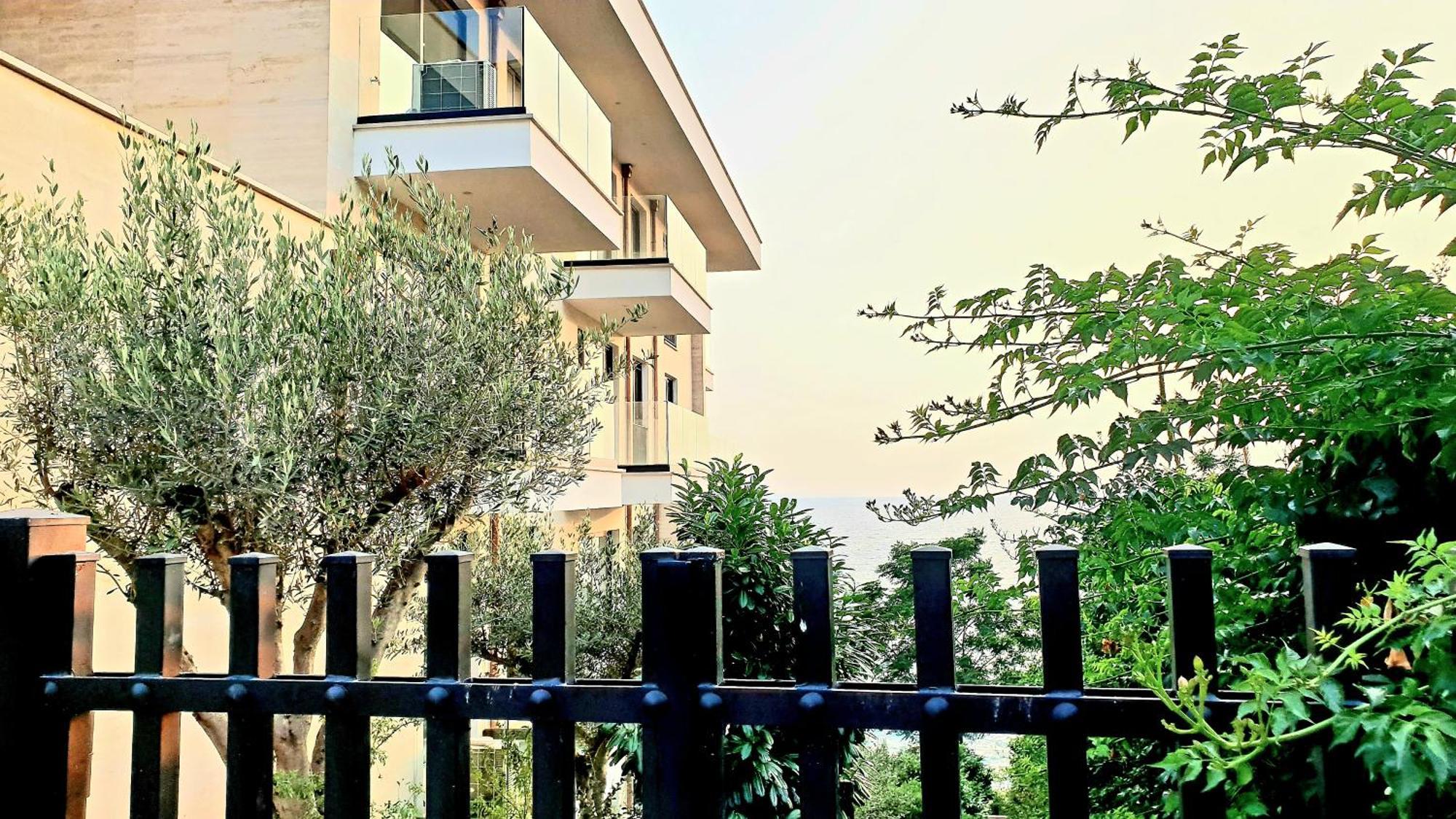 2F Saranda Apartment Zewnętrze zdjęcie